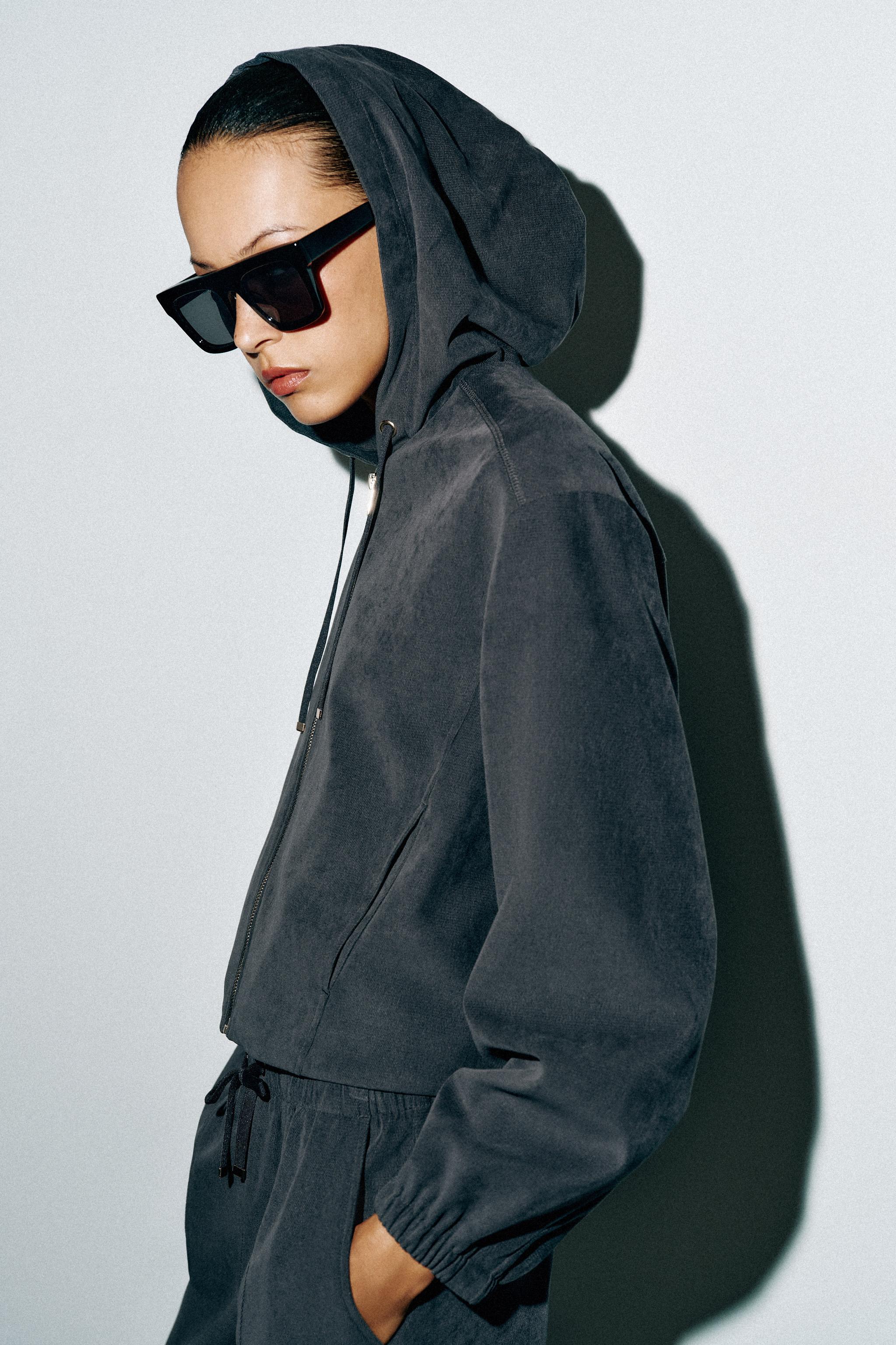 HOODED BOMBER JACKET